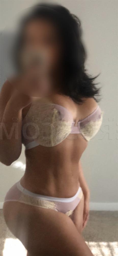 Aaliyah Kiza, sexjenter i Oslo - 8729